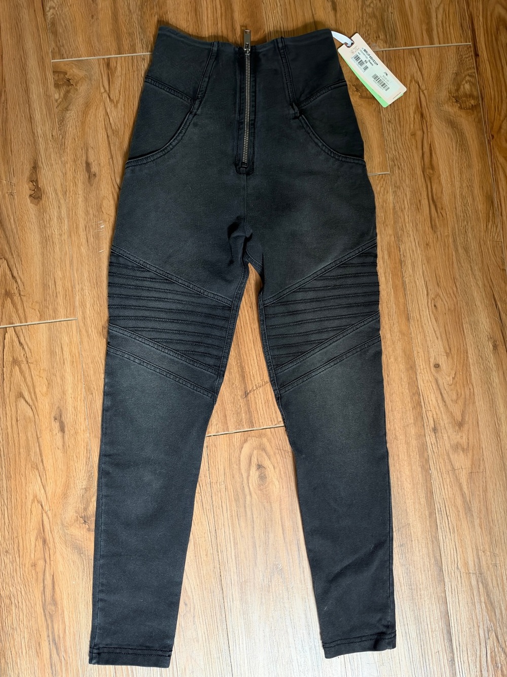 High-Waist Black Freddy Jeggings- Women